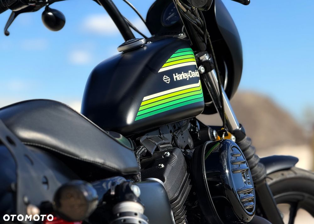 Harley-Davidson Sportster Iron 1200 - 18