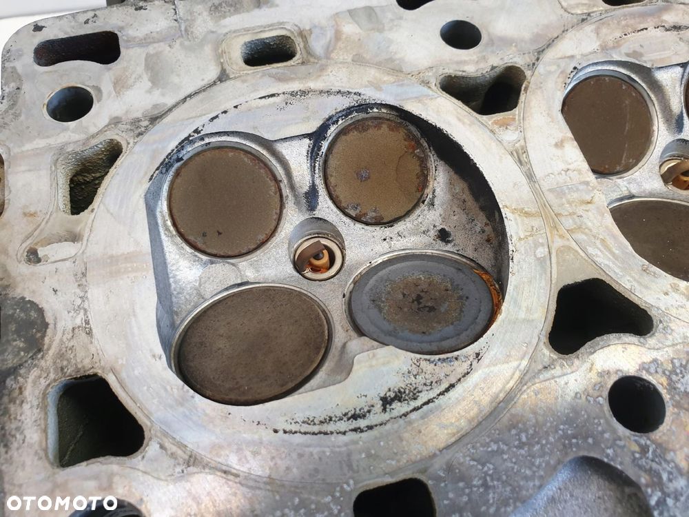 Ford Mondeo MK3 2.5 V6 GŁOWICA CYLINDRÓW prawa - 11