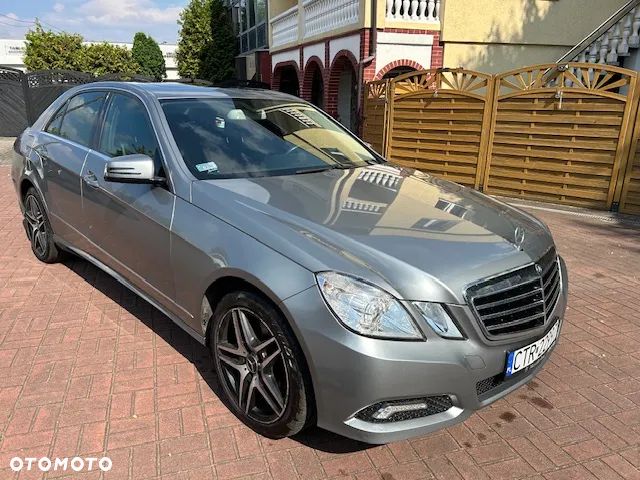 Mercedes-Benz Klasa E 350 4Matic 7G-TRONIC Avantgarde - 7