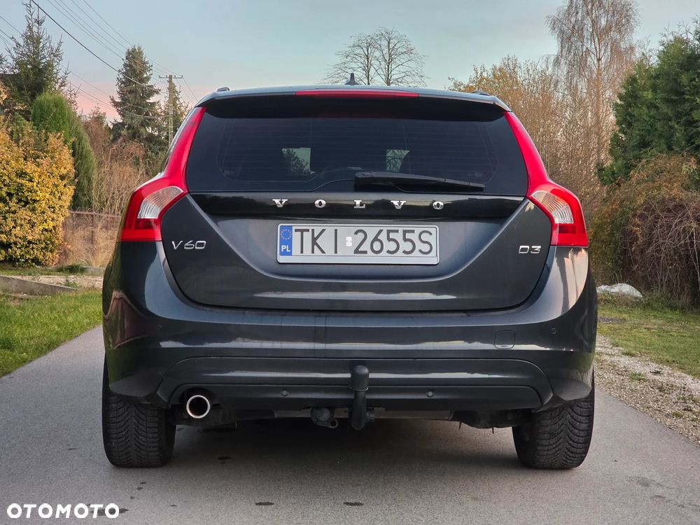Volvo V60 D3 Drive-E Momentum - 6