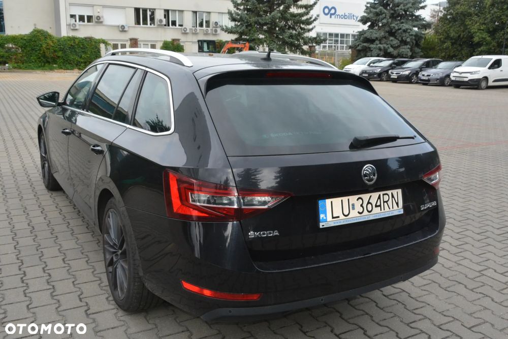 Skoda Superb 2.0 TDI Active - 4