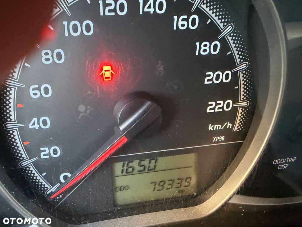 Toyota Yaris - 9