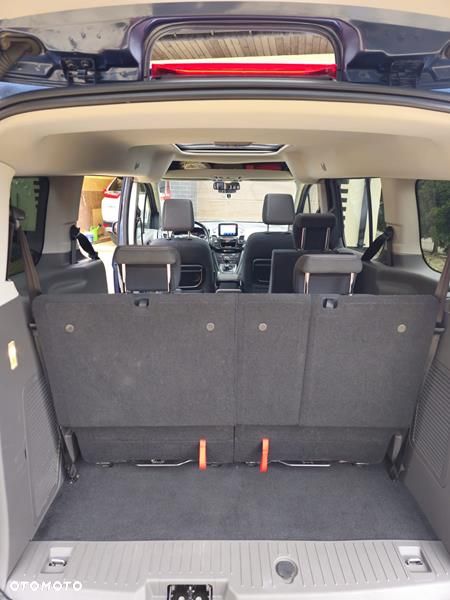 Ford Tourneo Connect - 8