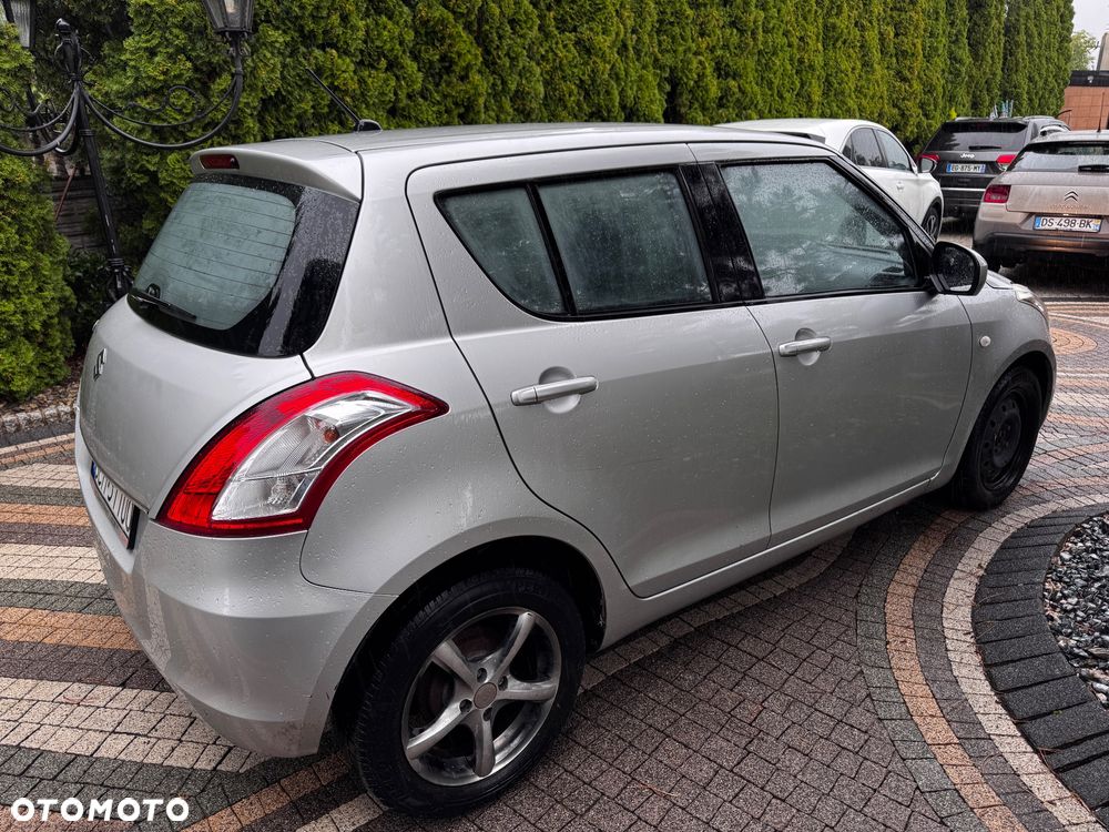 Suzuki Swift 1.3 DDiS Comfort - 3