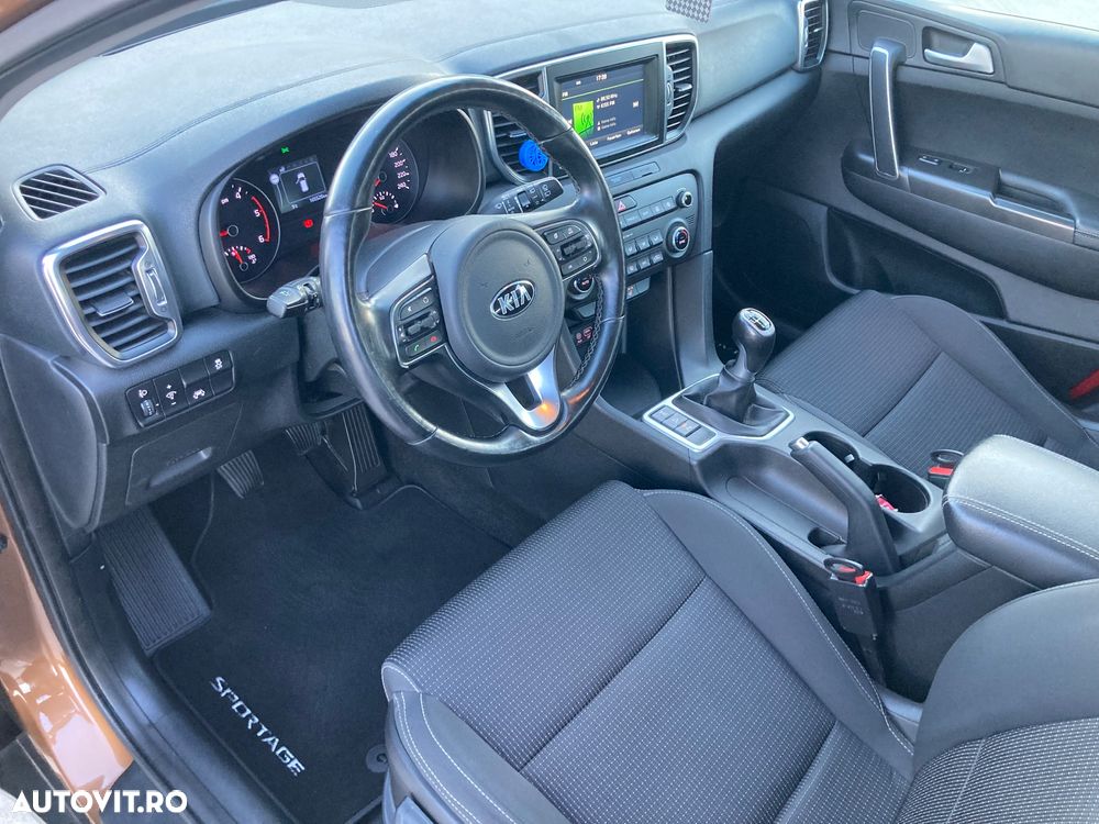 Kia Sportage 2.0 CRDI AWD VISION - 18