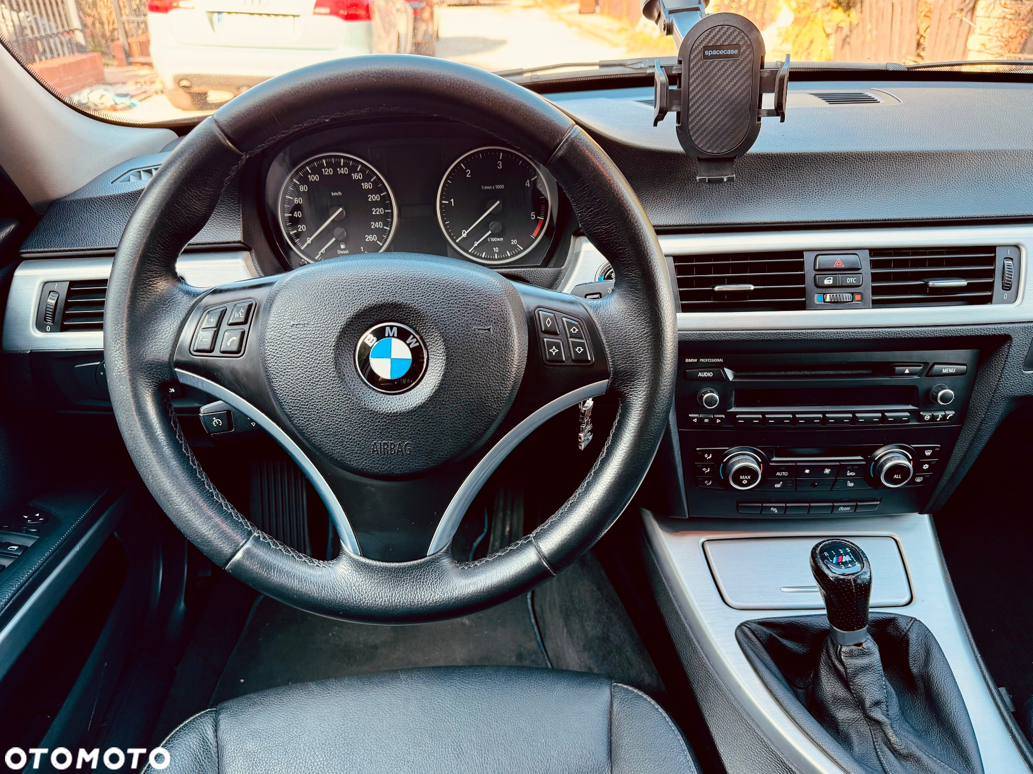 BMW Seria 3 320d - 10