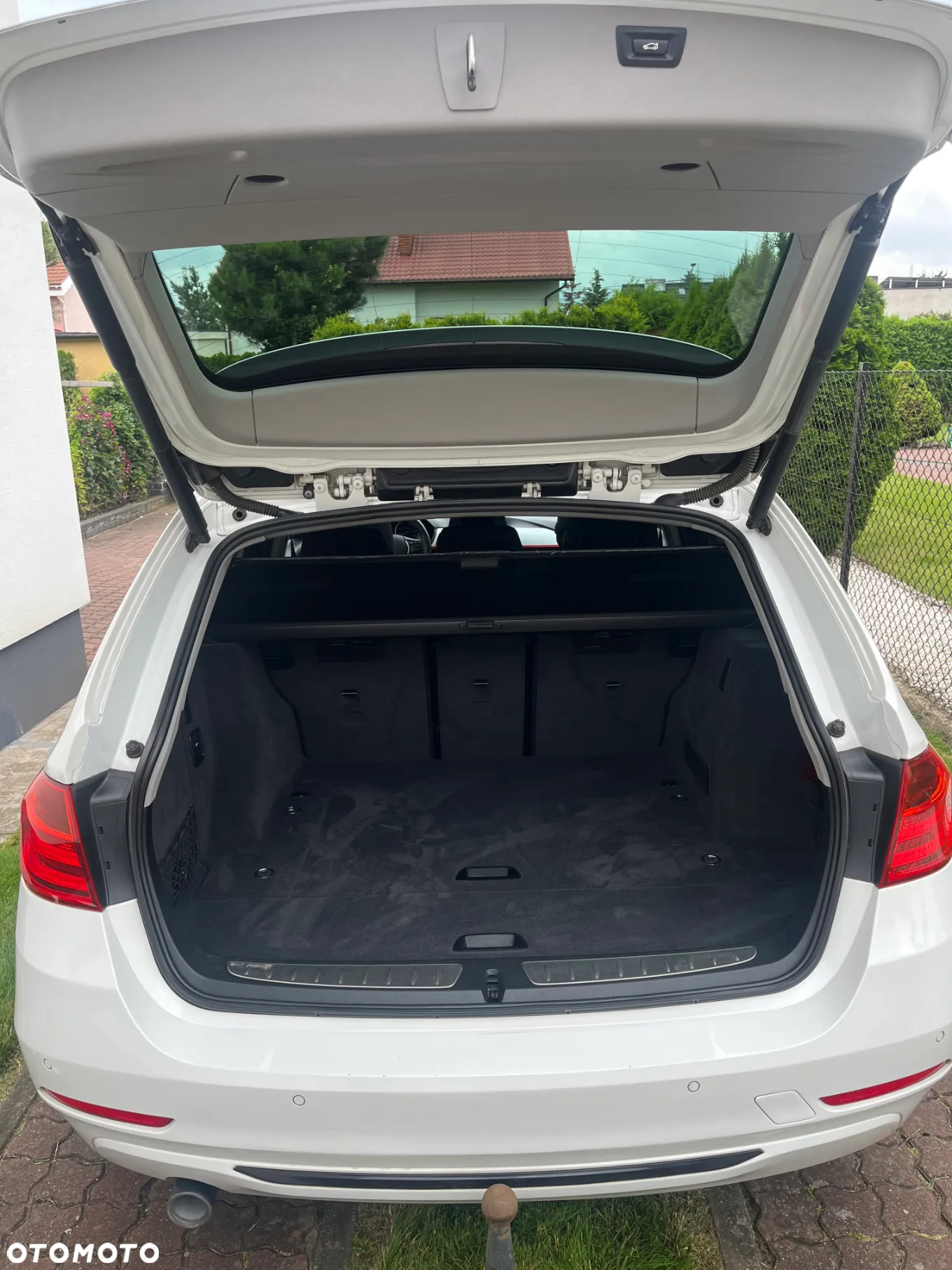 BMW Seria 3 318d Sport Line - 10