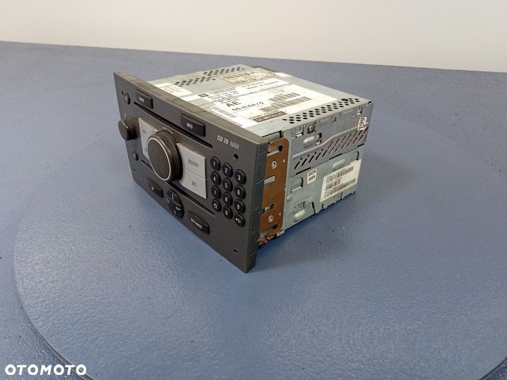 SIGNUM VECTRA C RADIO NAWIGACJA CD70 13113150 - 2