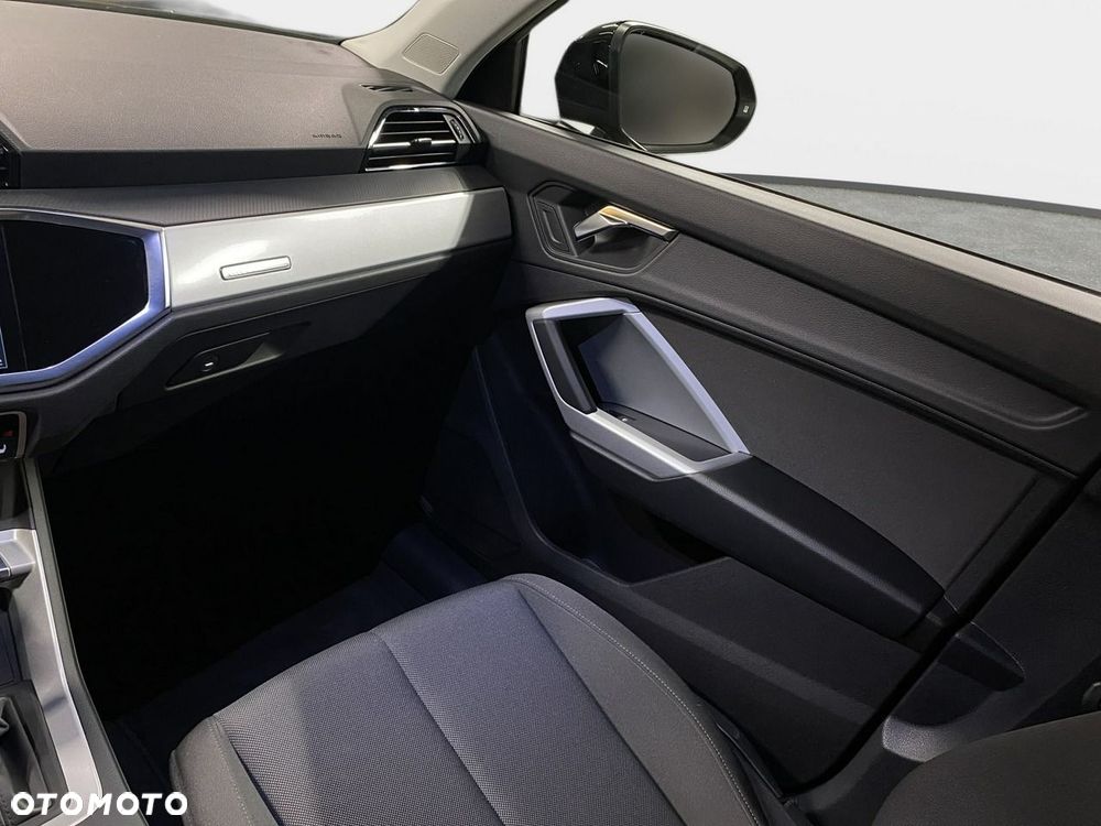 Audi Q3 35 TFSI S tronic advanced - 35
