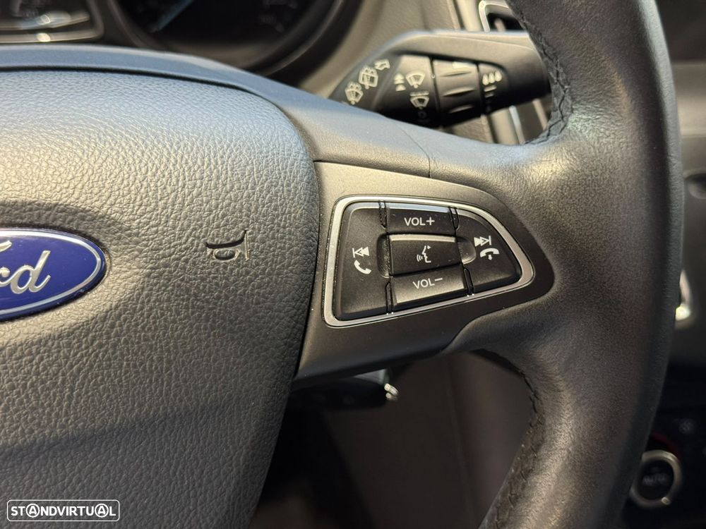 Ford Focus 1.0 EcoBoost Business - 23