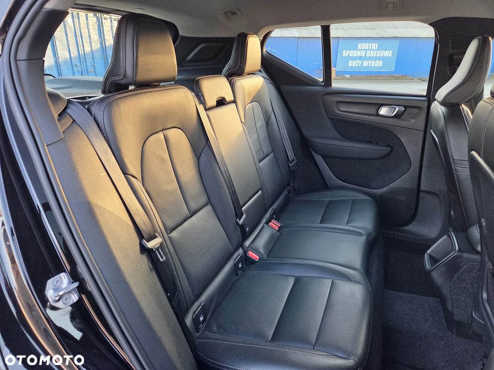 Volvo XC 40 T3 Geartronic Inscription - 27