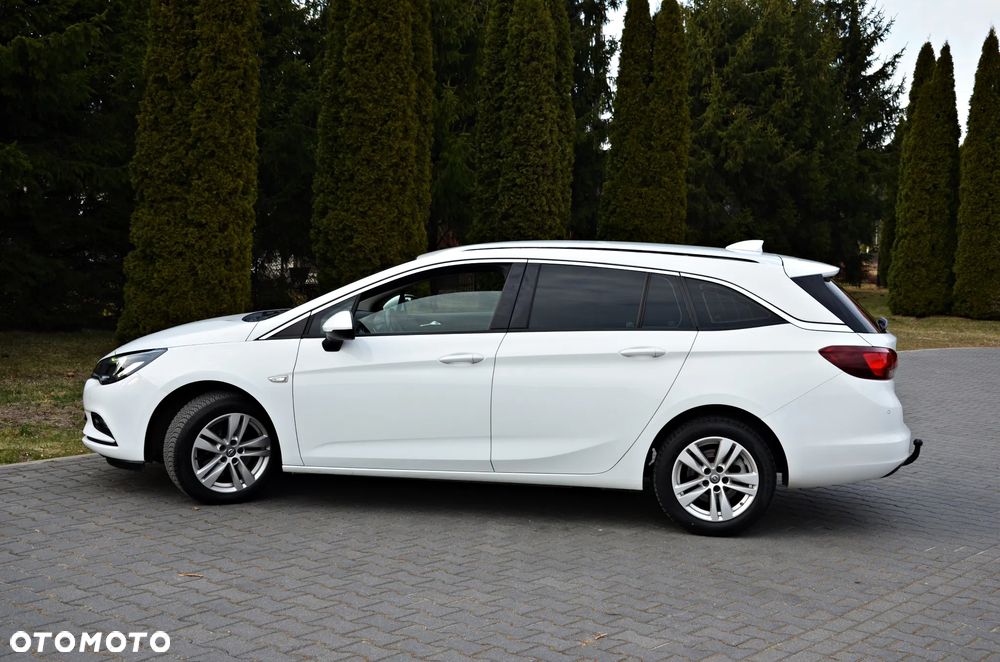 Opel Astra 1.6 D (CDTI) Automatik Dynamic - 23