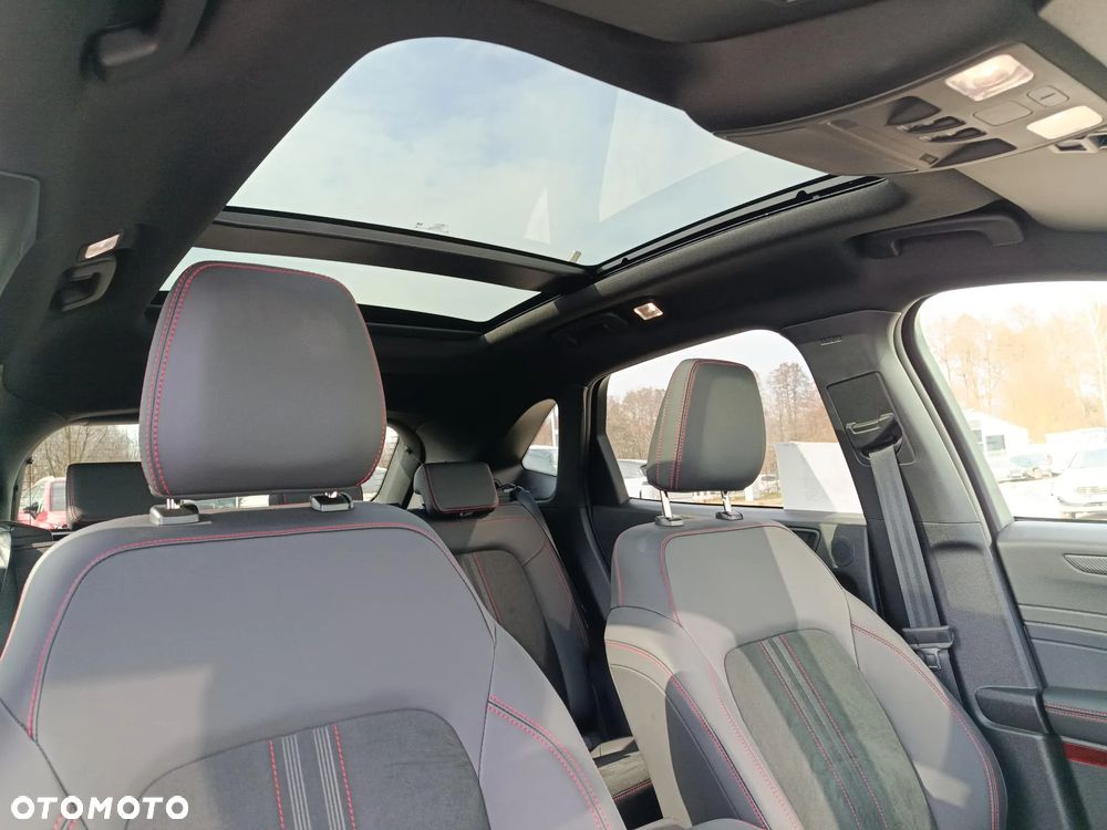 Ford Kuga 2.5 FHEV AWD ST-Line X eCVT - 15
