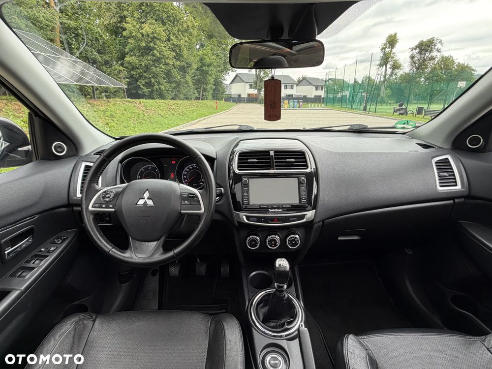 Mitsubishi ASX 1.8 DID Instyle NAVI 4WD AS&G - 9