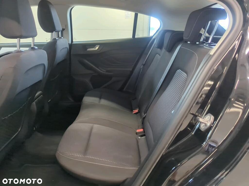 Ford Focus 1.0 EcoBoost Trend Edition - 6