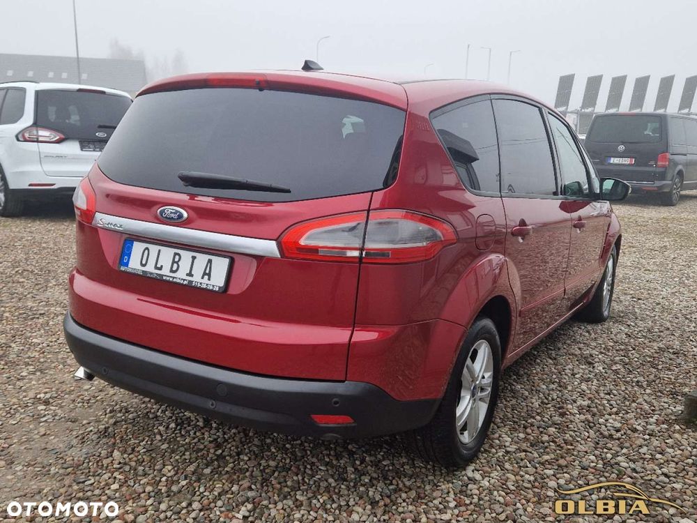 Ford S-Max - 10