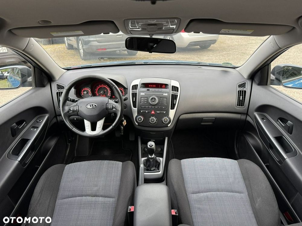 Kia Ceed 1.4 CVVT Vision - 19