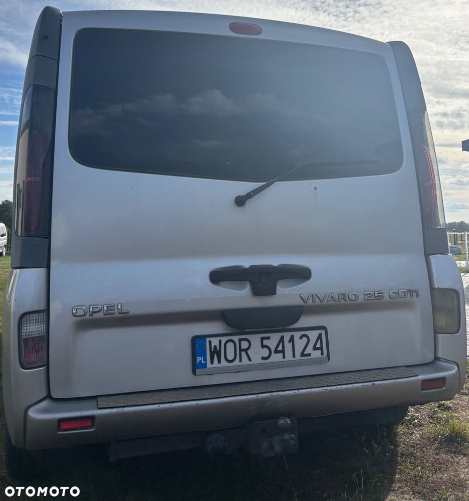 Opel Vivaro 2006 photo 4