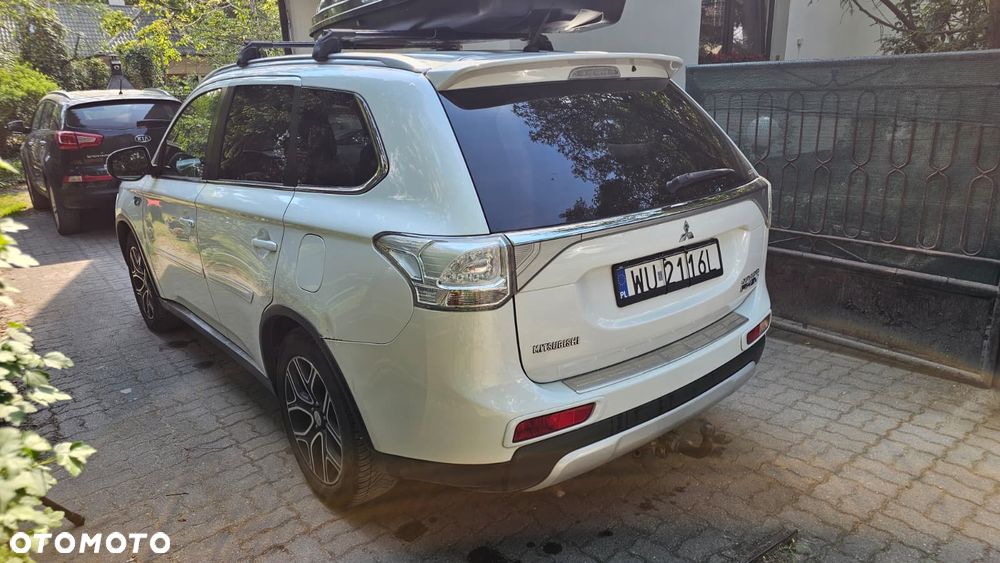 Mitsubishi Outlander Instyle NAVI - 4