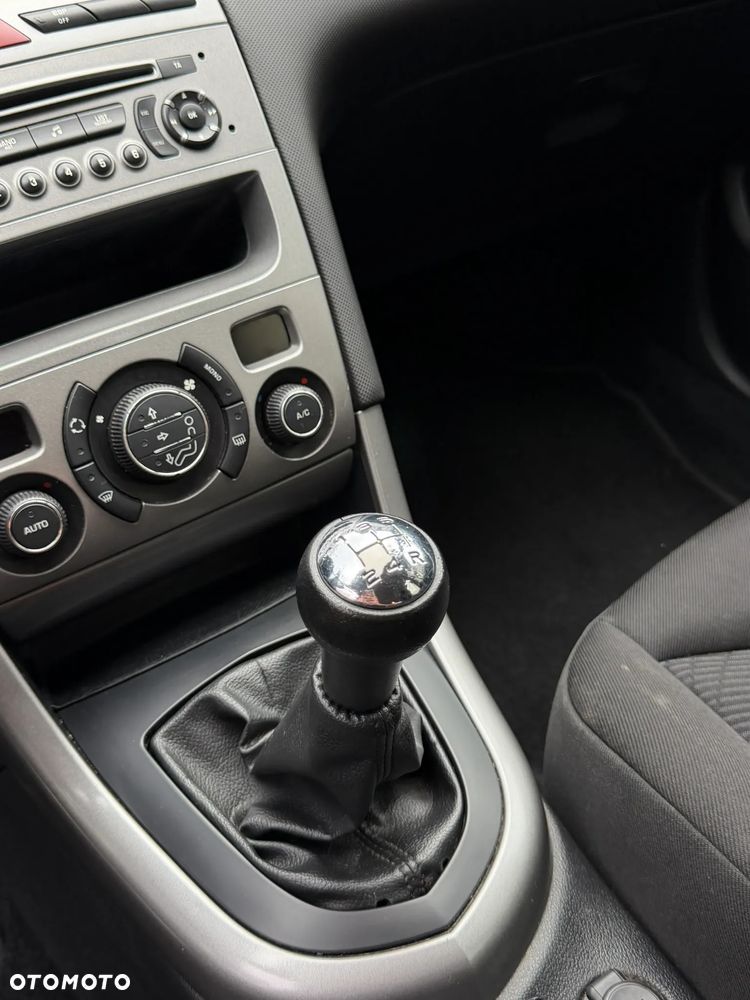 Peugeot 308 1.6 VTi Active - 16