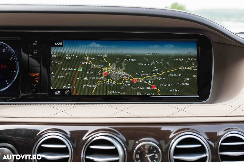 Mercedes-Benz S 500 4MATIC Aut - 33