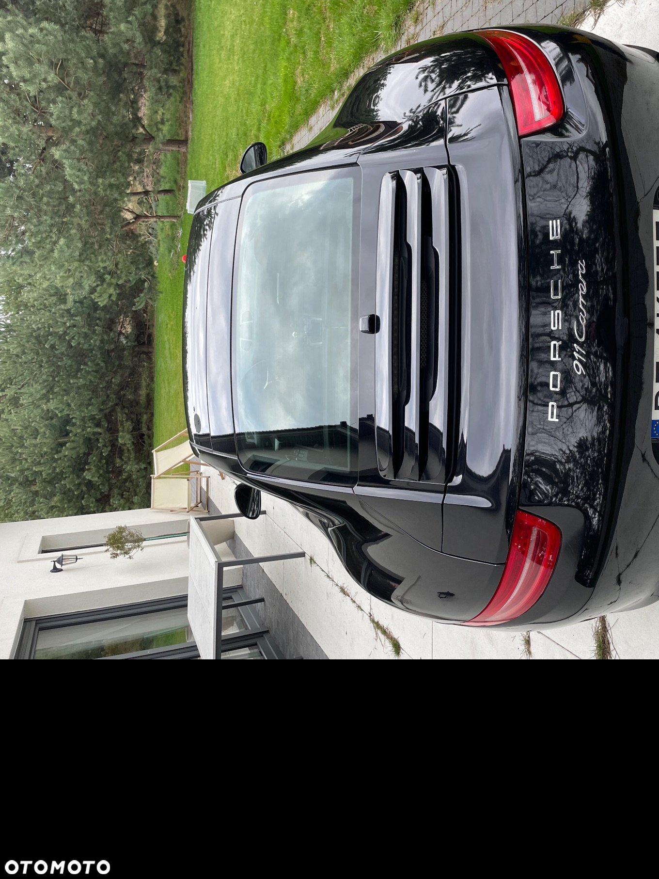 Porsche 911 Carrera - 5