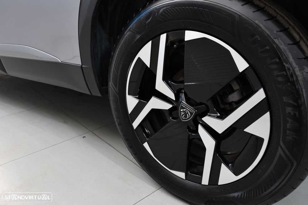 Peugeot 2008 1.2 PureTech Allure - 13