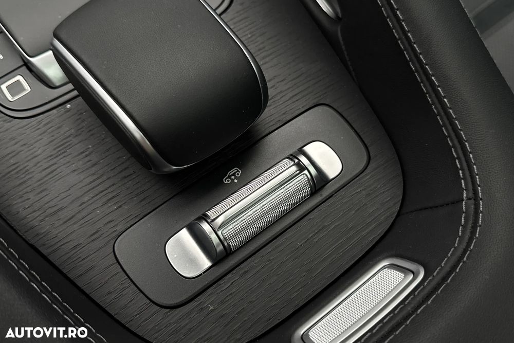 Mercedes-Benz GLE AMG 53 4MATIC+ MHEV - 30