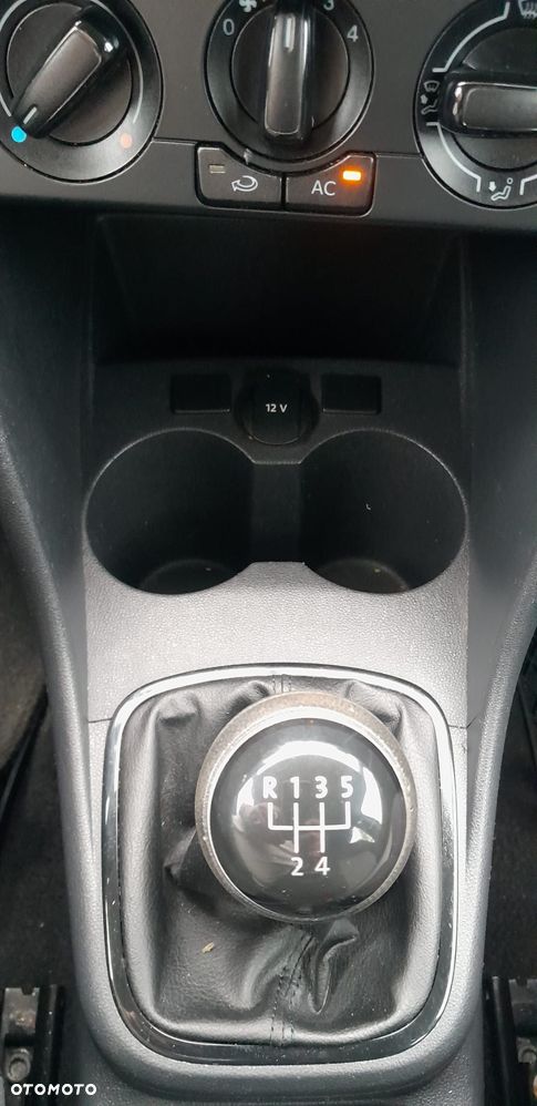 Volkswagen Polo - 16