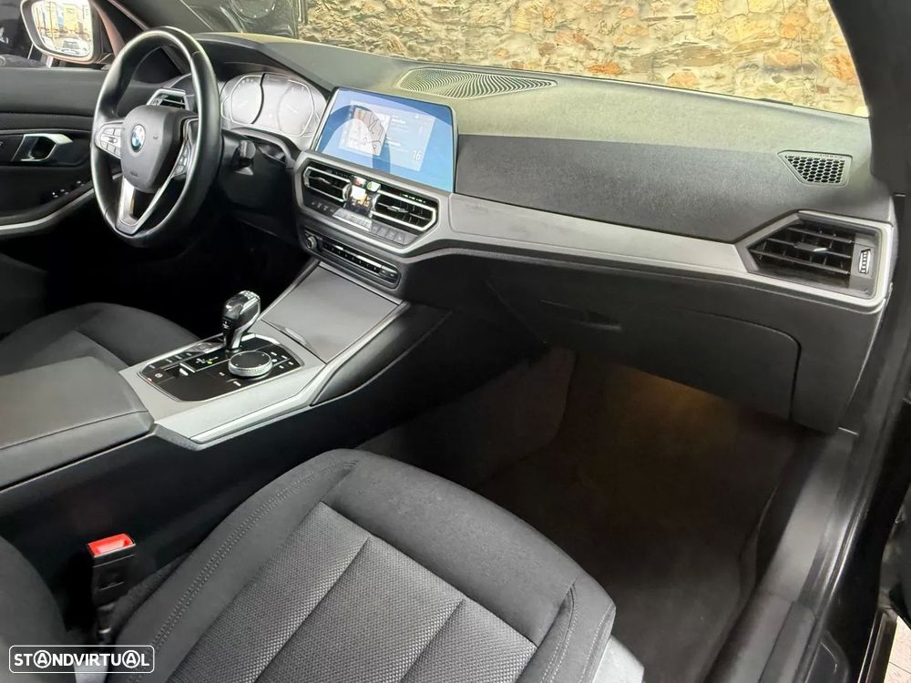BMW 318 - 12