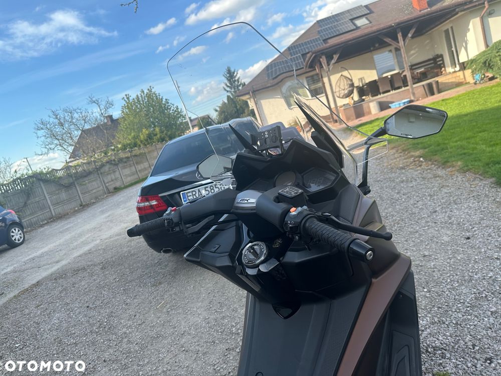 Kymco AK 550 - 7