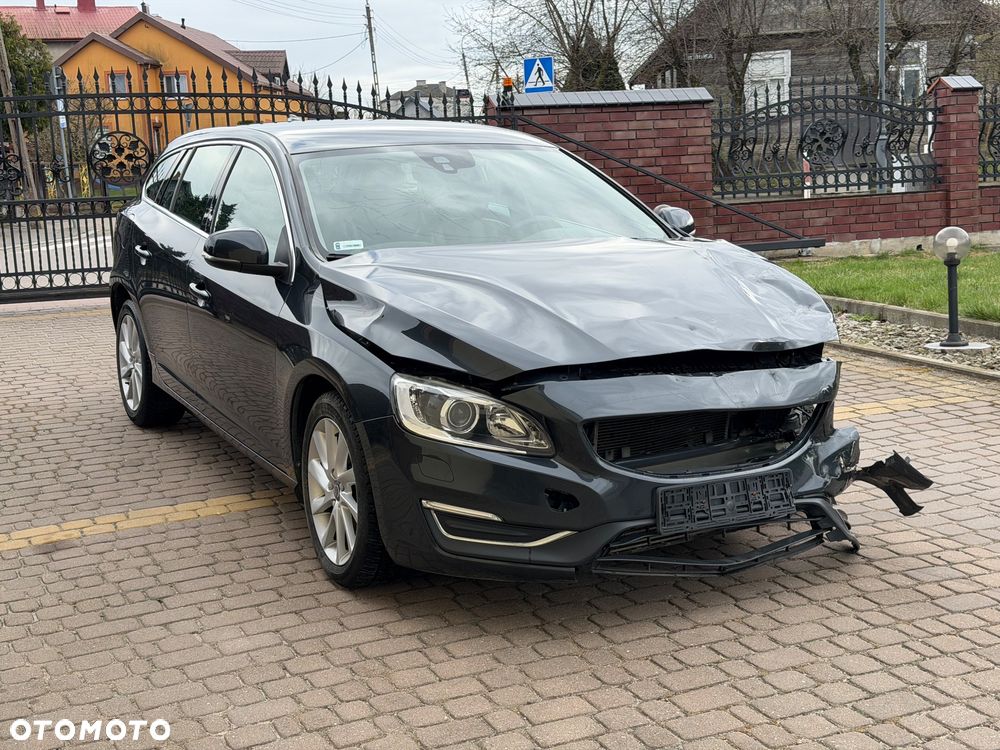 Volvo V60 D4 Drive-E Summum - 1