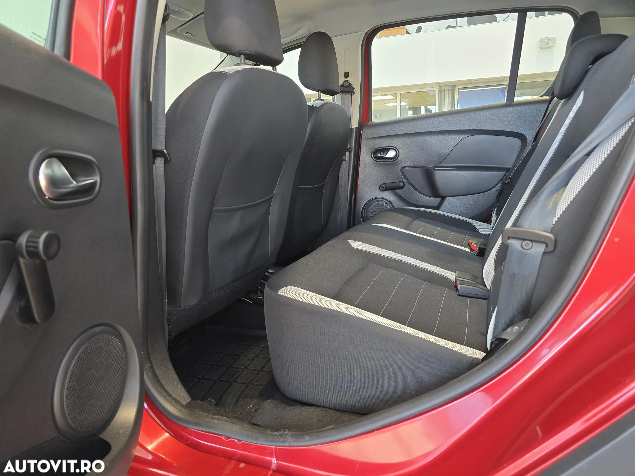 Dacia Sandero Stepway 0.9 TCe Ambiance - 10