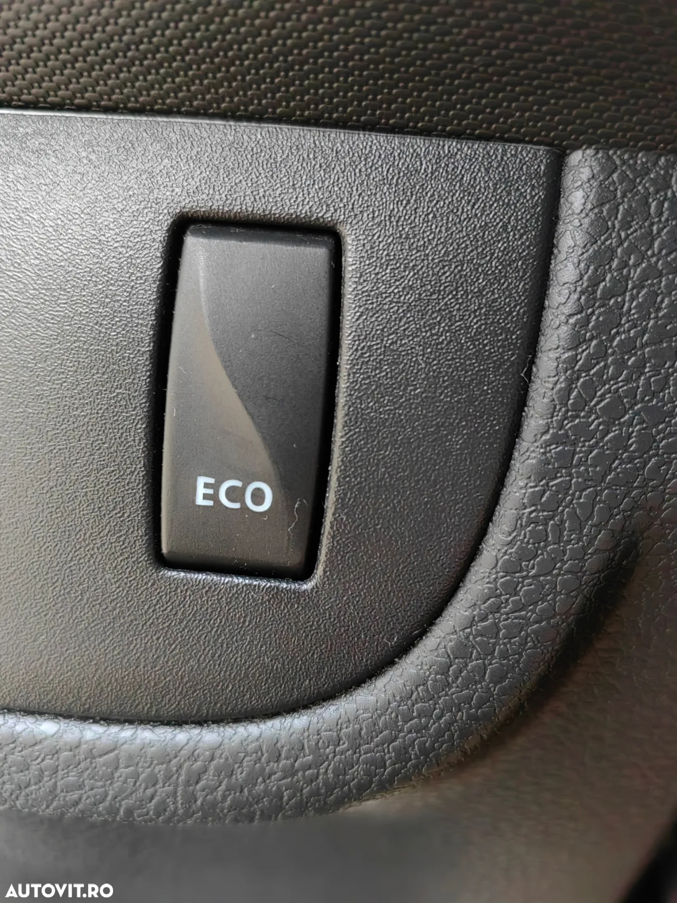Dacia Logan - 2