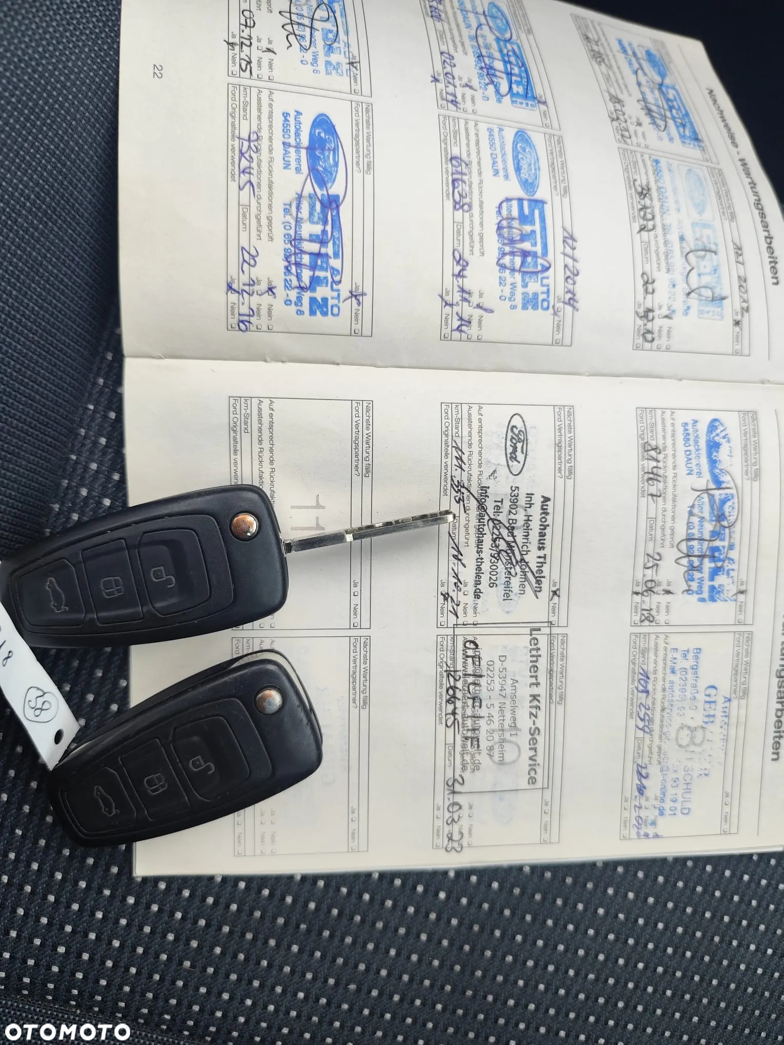 Ford C-MAX 1.6 Titanium - 22