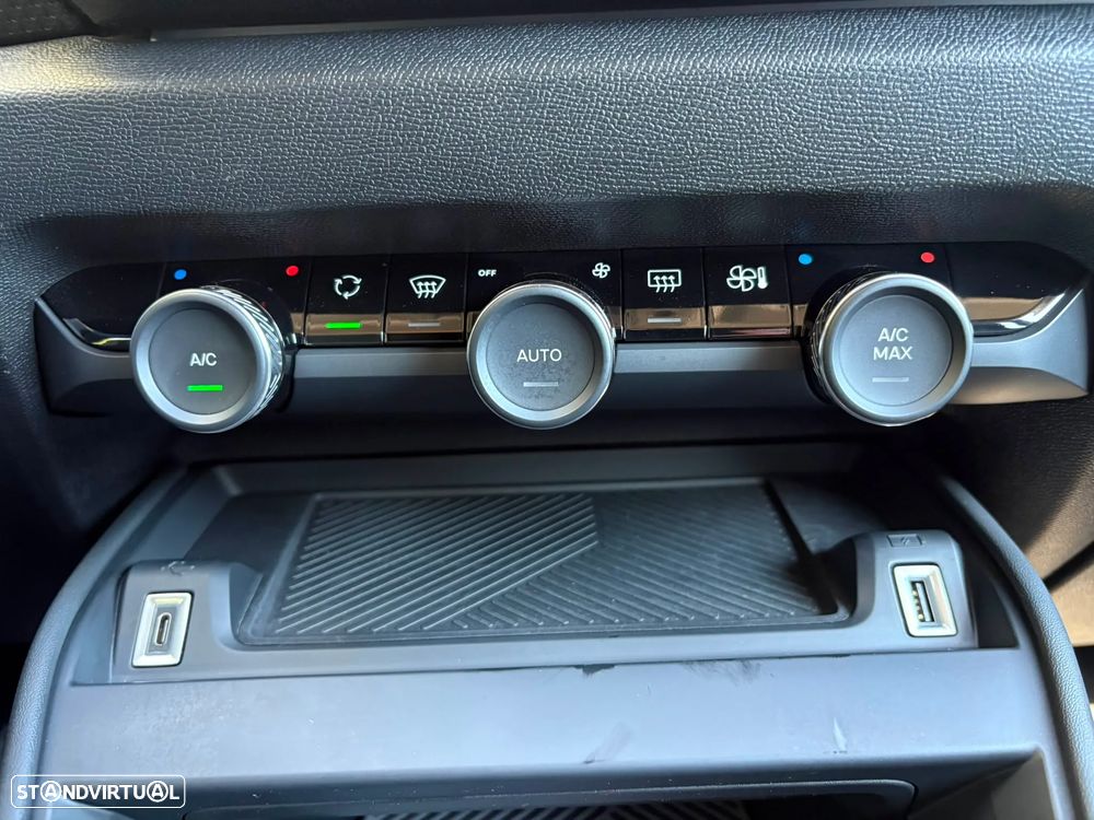 Citroën C4 1.5 BlueHDi Shine Pack EAT8 - 32