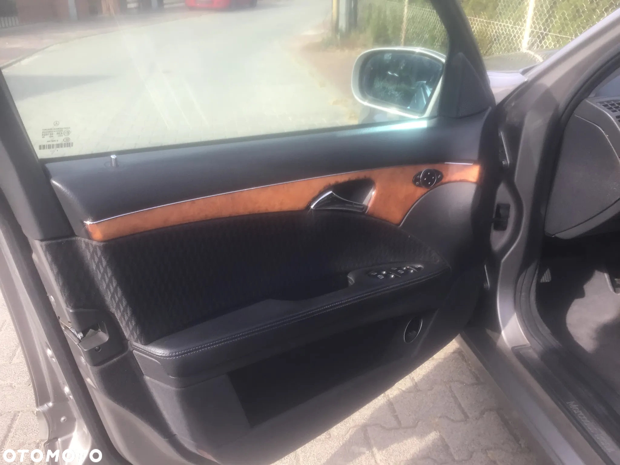 Mercedes-Benz Klasa E - 13