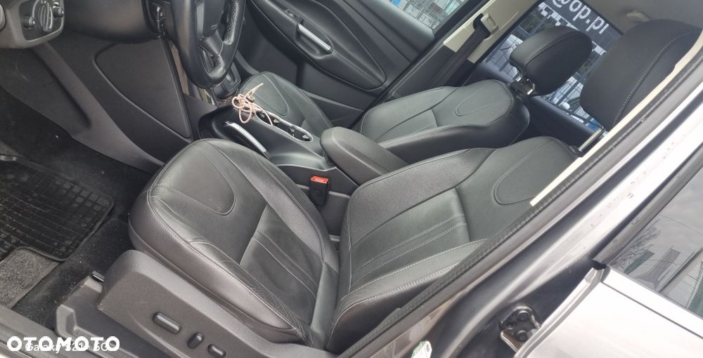Ford Kuga - 6