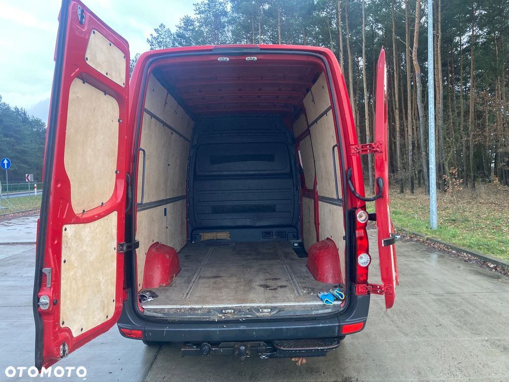 Volkswagen Crafter - 13