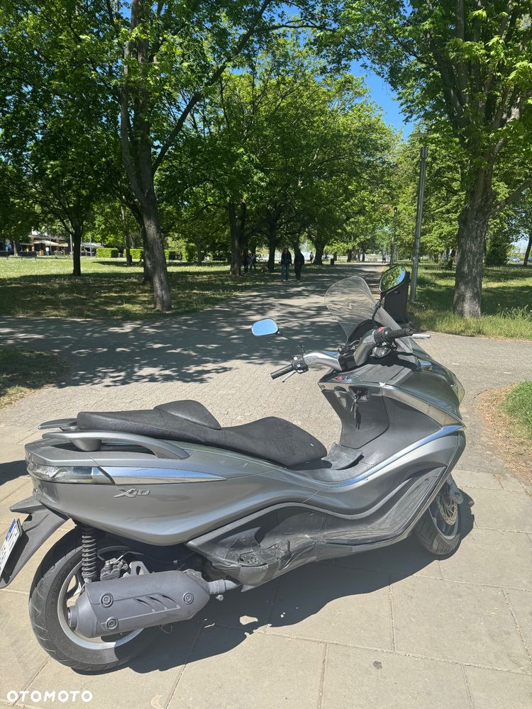 Piaggio X10 - 3