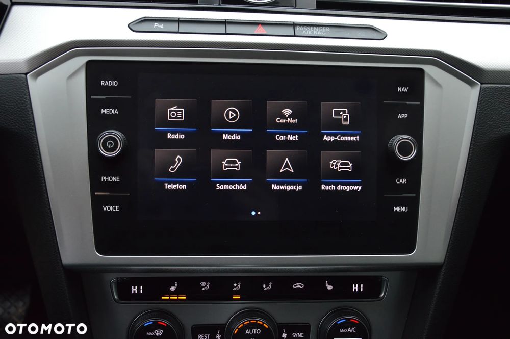 Volkswagen Passat Variant - 28