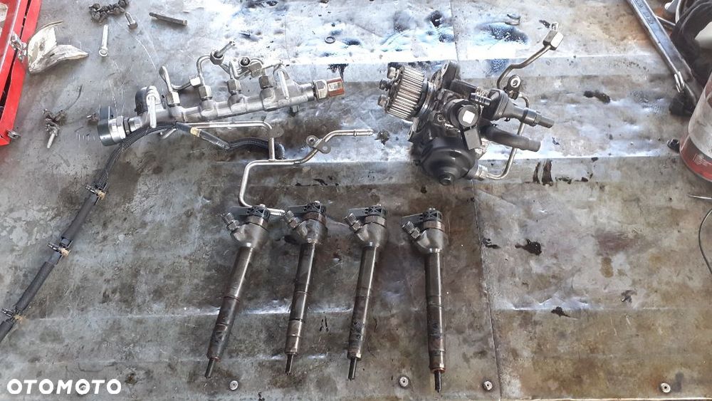 Układ paliwowy Pompa Wtryski listwa 2.0 CFF 1.6 CAY - 6