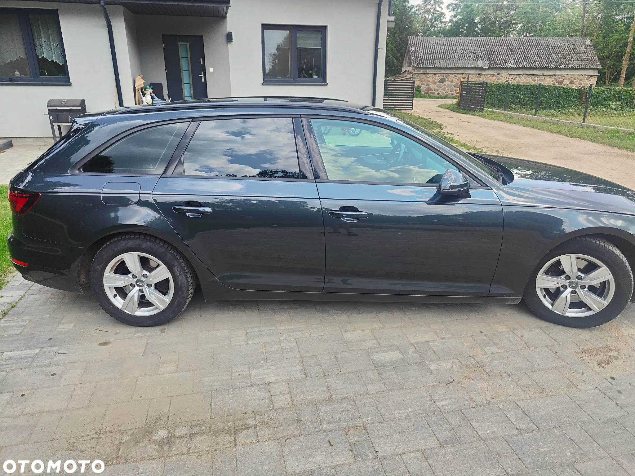 Audi A4 2.0 TDI Design S tronic - 4