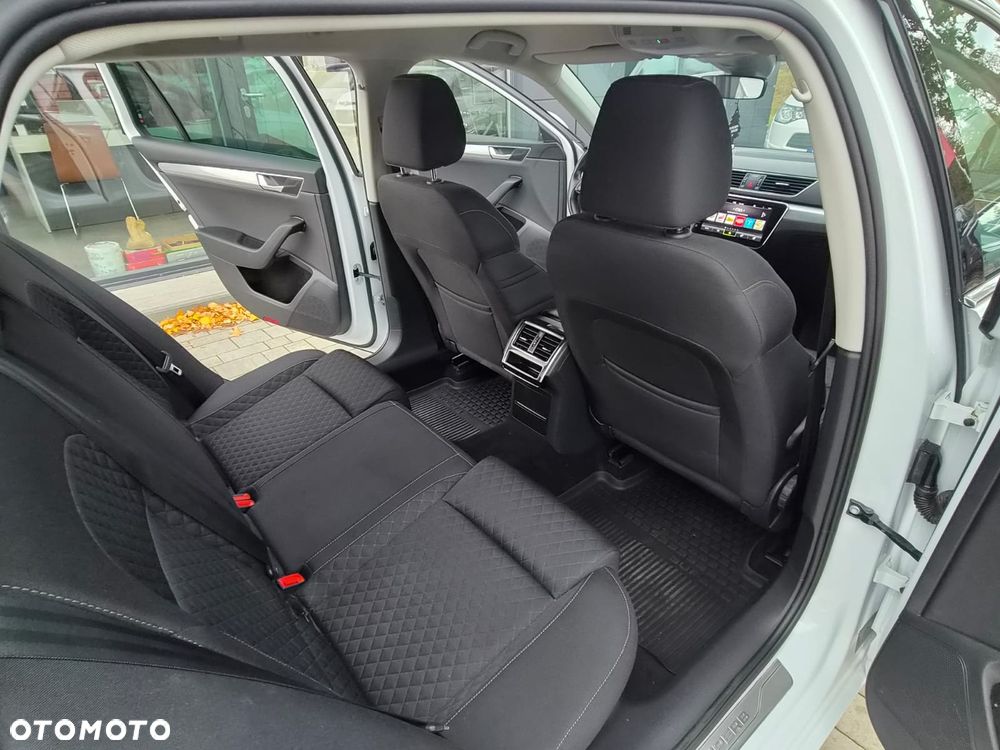 Skoda Superb 2.0 TDI Sportline DSG7 - 28