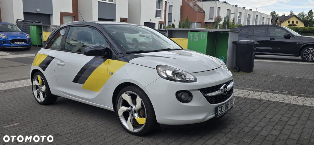 Opel Adam 1.2 - 10