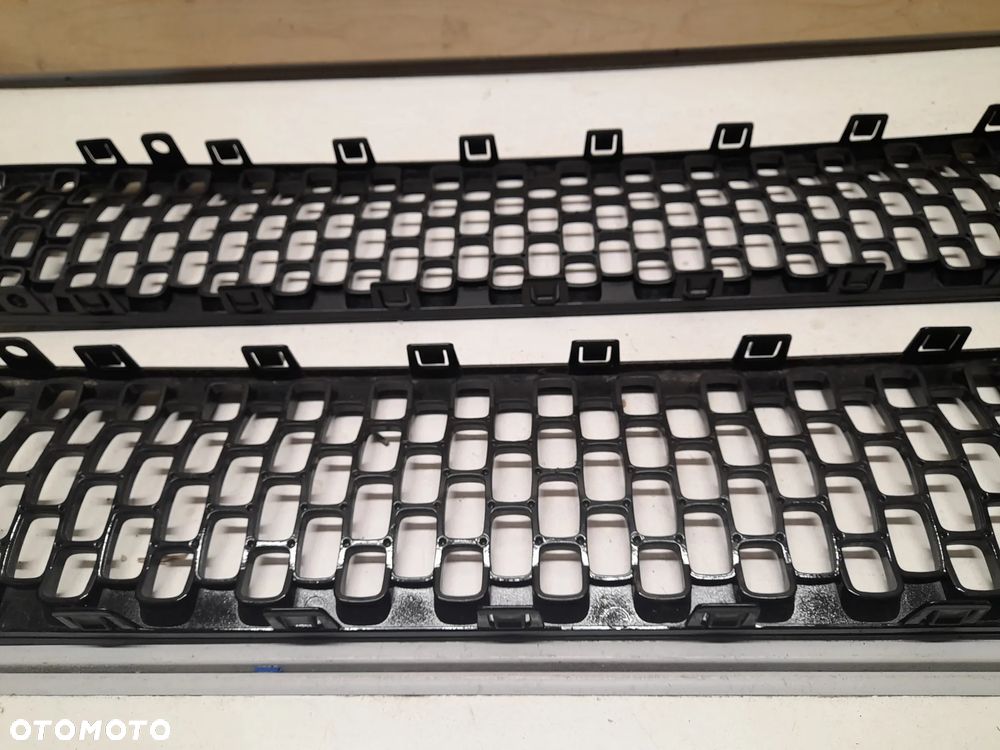 FIAT 500 II KRATKA ATRAPA ZDERZAKA PRZÓD ŚRODKOWA 735714158 - 6