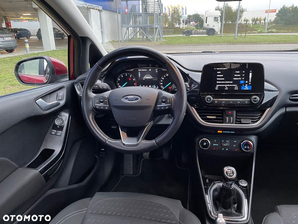 Ford Fiesta 1.1 Titanium - 15