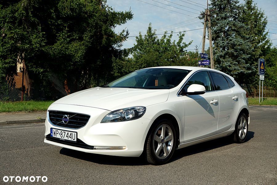 Volvo V40 D2 Summum - 14