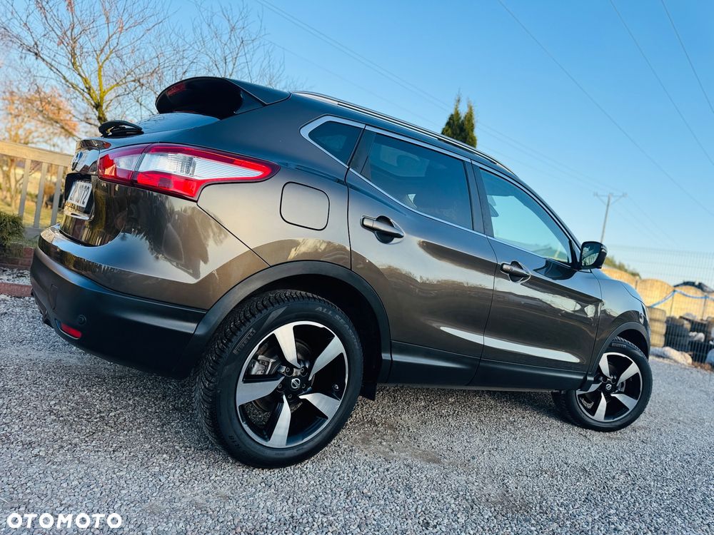 Nissan Qashqai 1.2 DIG-T Tekna - 1
