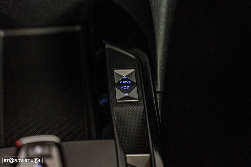 DS DS3 Crossback E-Tense Performance Line - 31